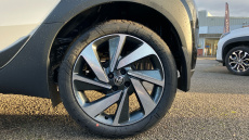 Toyota Aygo X 1.0 VVT-i Edge 5dr Petrol Hatchback